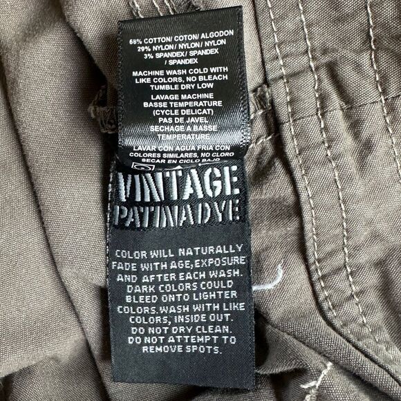 EUC Kuhl Free Range Long Shorts 11” inseam UPF 50 Cargo Pockets Brown Tan Size 2 - Picture 9 of 13